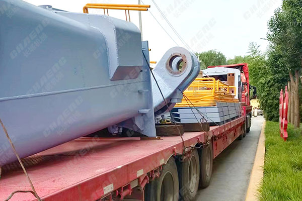 山東年產(chǎn)30萬噸礦粉線上殼體、搖臂發(fā)貨